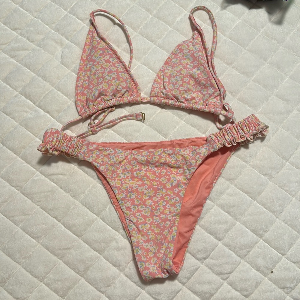 Billabong swim